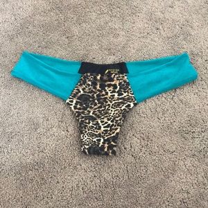 Savage Swim Nova Bottom